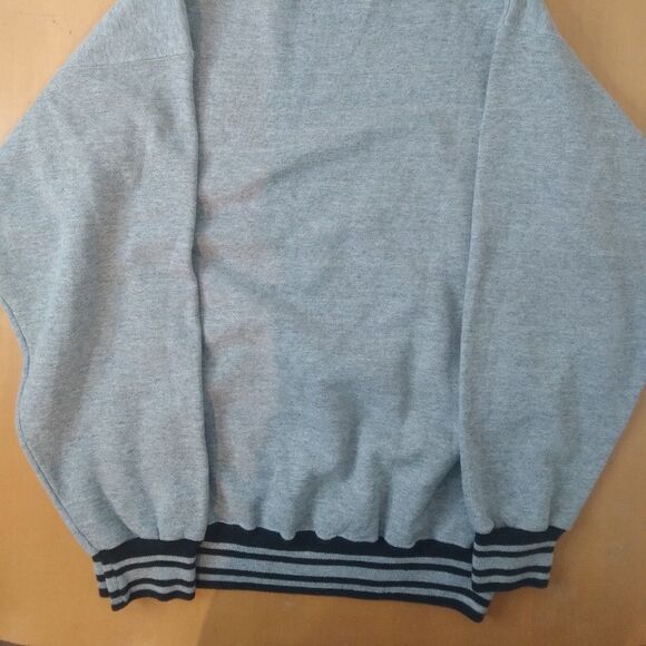 Vintage Schneider International Crewneck Sweatshirt - Picture 5 of 7